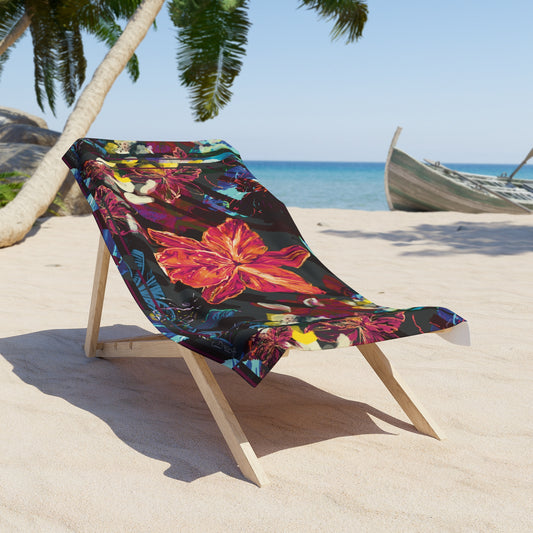 Tropical Floral Beach Towel — Vibrant Hibiscus Print